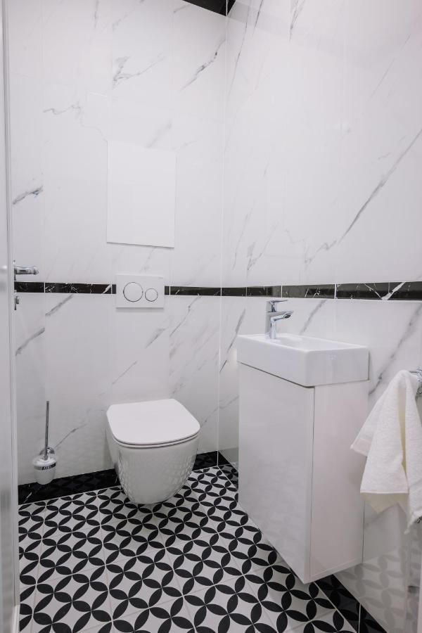 Rezidencia Opera Appartement Turčianske Teplice Buitenkant foto